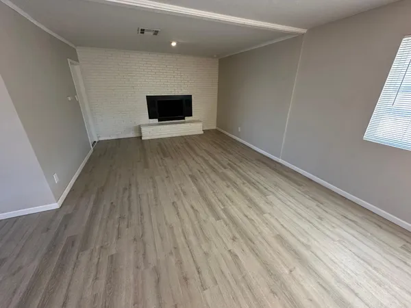 $1,995 | 427 East Riviera Drive, Tempe, AZ 85282