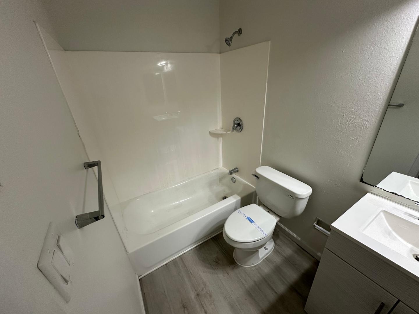 427 East Riviera Drive Tempe, AZ 85282 - Photo 8 of 13 Photo #8