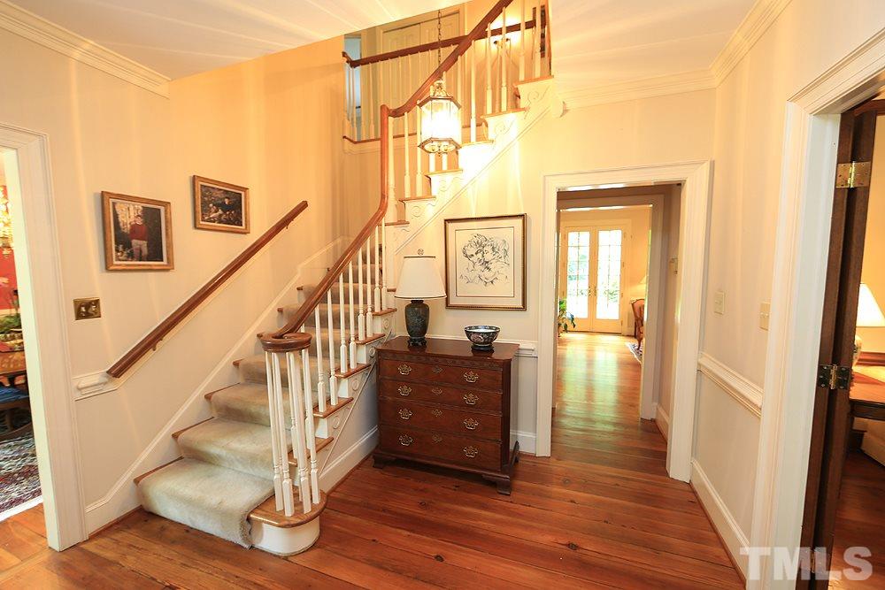 2512 Ridge Road Raleigh, NC 27612 - Photo 3 of 24