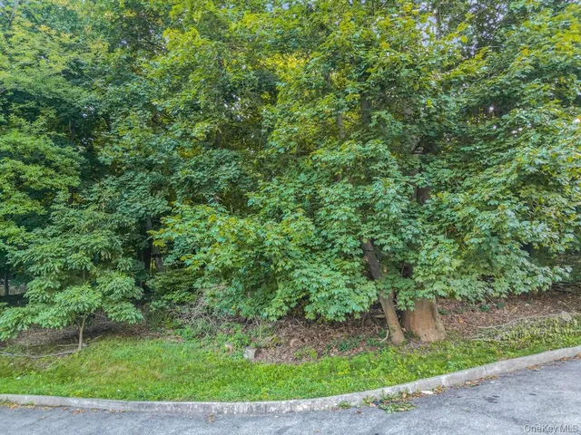 $3,500,000 | 10 Dickinson Avenue, Yonkers, NY 10703