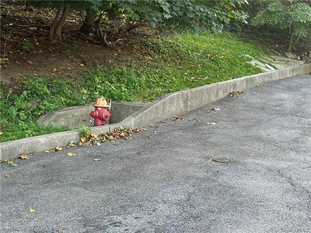 $3,500,000 | 10 Dickinson Avenue, Yonkers, NY 10703