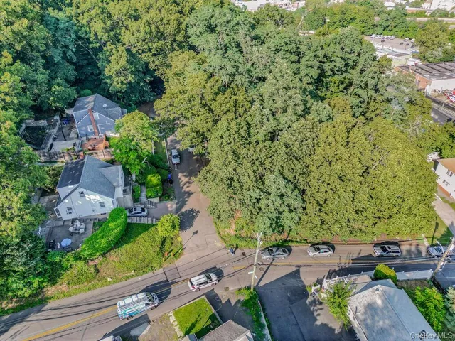 $3,500,000 | 10 Dickinson Avenue, Yonkers, NY 10703