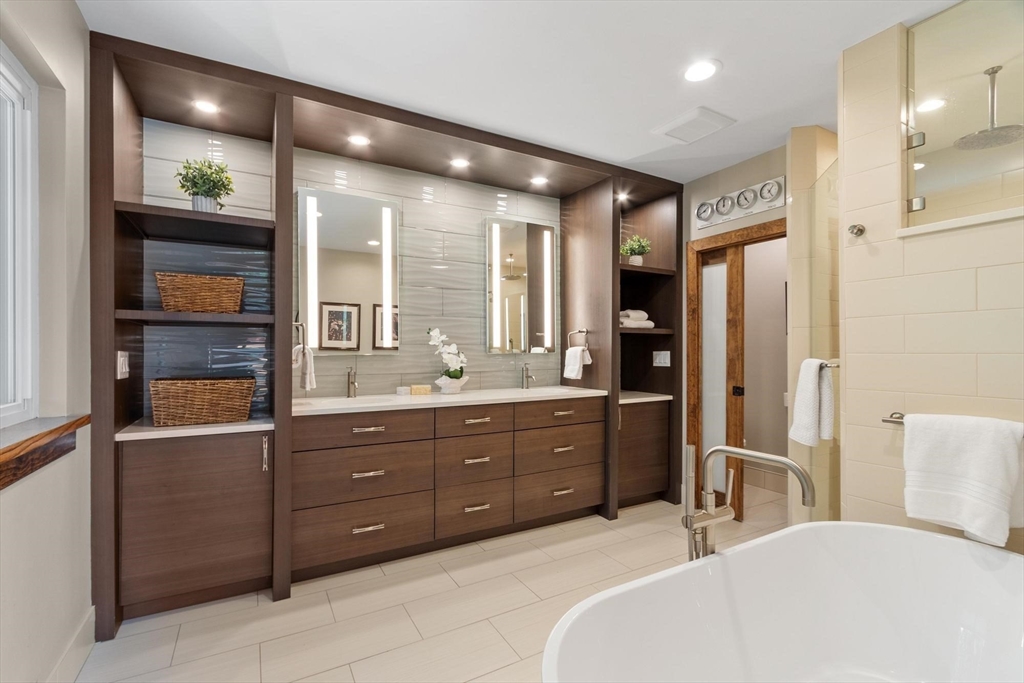 261 Old Littleton Road Harvard, MA 01451 - Photo 23 of 42
