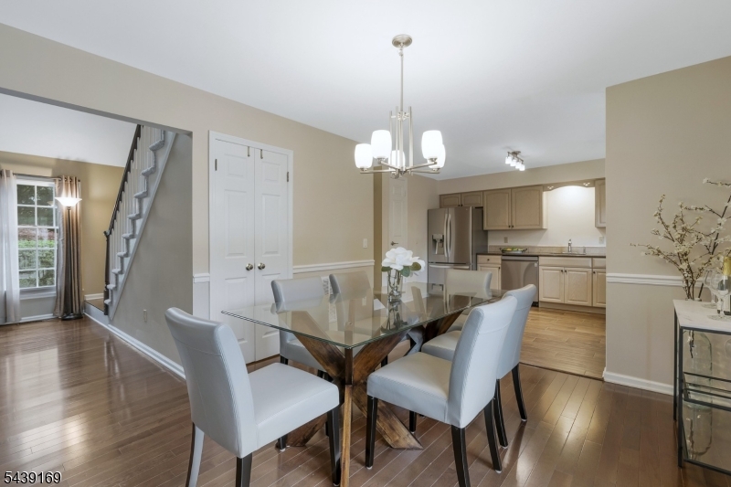 11 Hampton Court Bernards, NJ 07920 - Photo 10 of 30