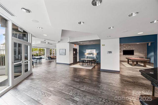 $338,000 | 210 North Church Street, Unit 2405, Charlotte, NC 28202