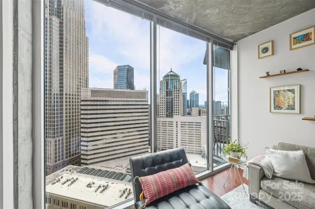 $350,000 | 210 North Church Street, Unit 2405, Charlotte, NC 28202