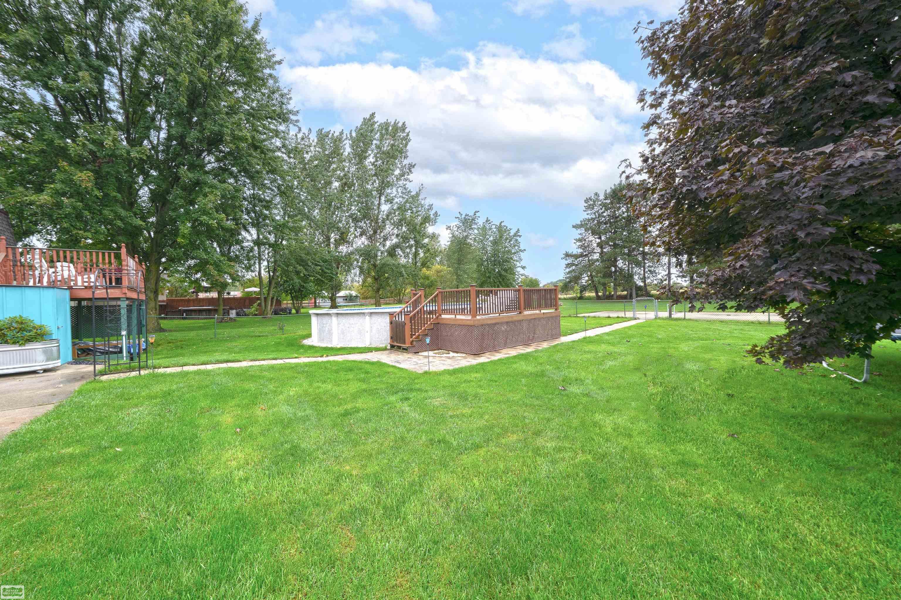 74225 Memphis Ridge Road Richmond, MI 48062 - Photo 38 of 40 50123282-37.JPG