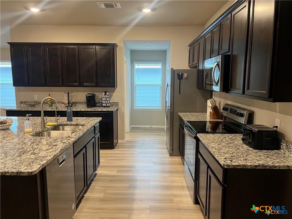 9114 Cantera Rdg Road Temple, TX 76502 - Photo 3 of 12