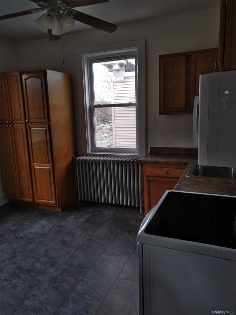 262 Highway 32, Unit A Central Valley, NY 10917 - Photo 9 of 17 Kitchen