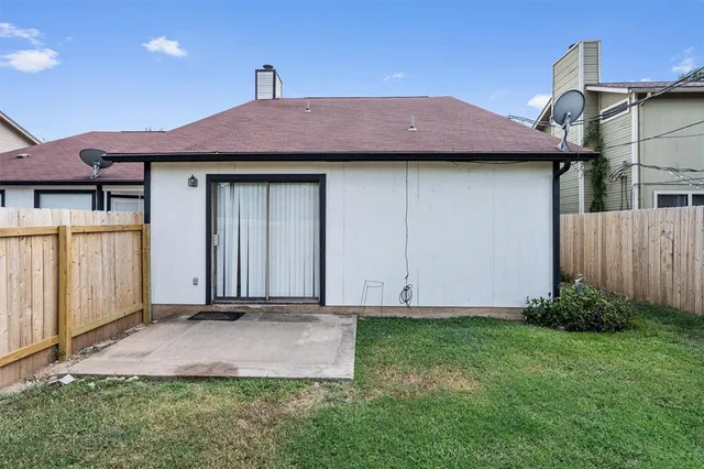 $1,649 | 13357 Water Oak Lane, Unit B, Austin, TX 78729