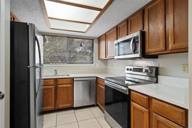 $1,649 | 13357 Water Oak Lane, Unit B, Austin, TX 78729