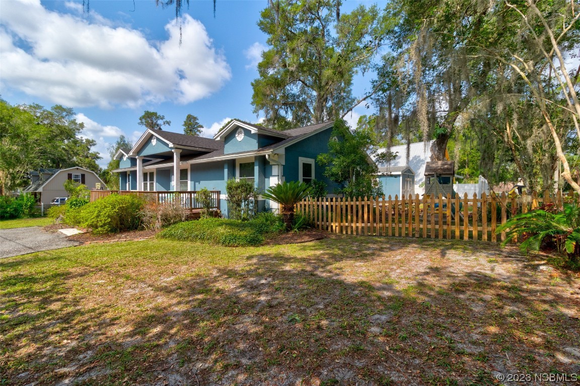 102 Ridge Boulevard DeLand, FL 32724 - Photo 4 of 35 Gallery Image 4