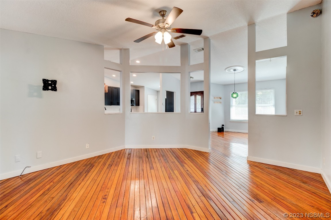 102 Ridge Boulevard DeLand, FL 32724 - Photo 9 of 35 Gallery Image 9