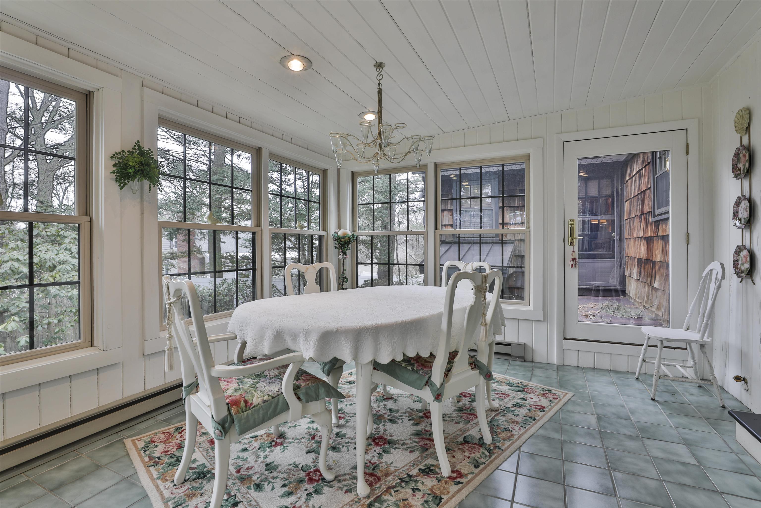 219 North Gate Road Manchester, NH 03104 - Photo 21 of 40 Gallery Image 21