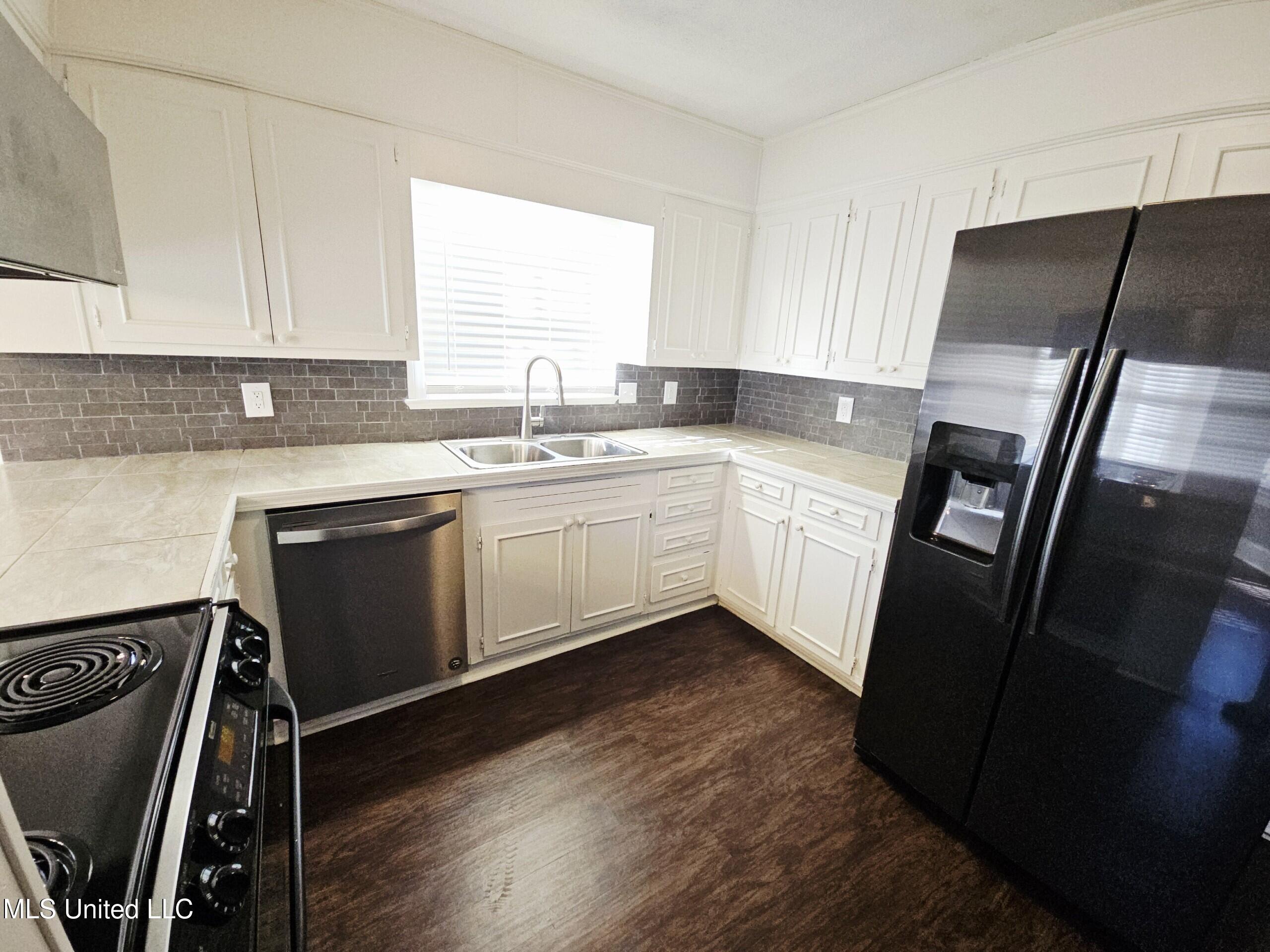 1431 Tracewood Drive Jackson, MS 39211 - Photo 7 of 25 Attachment6