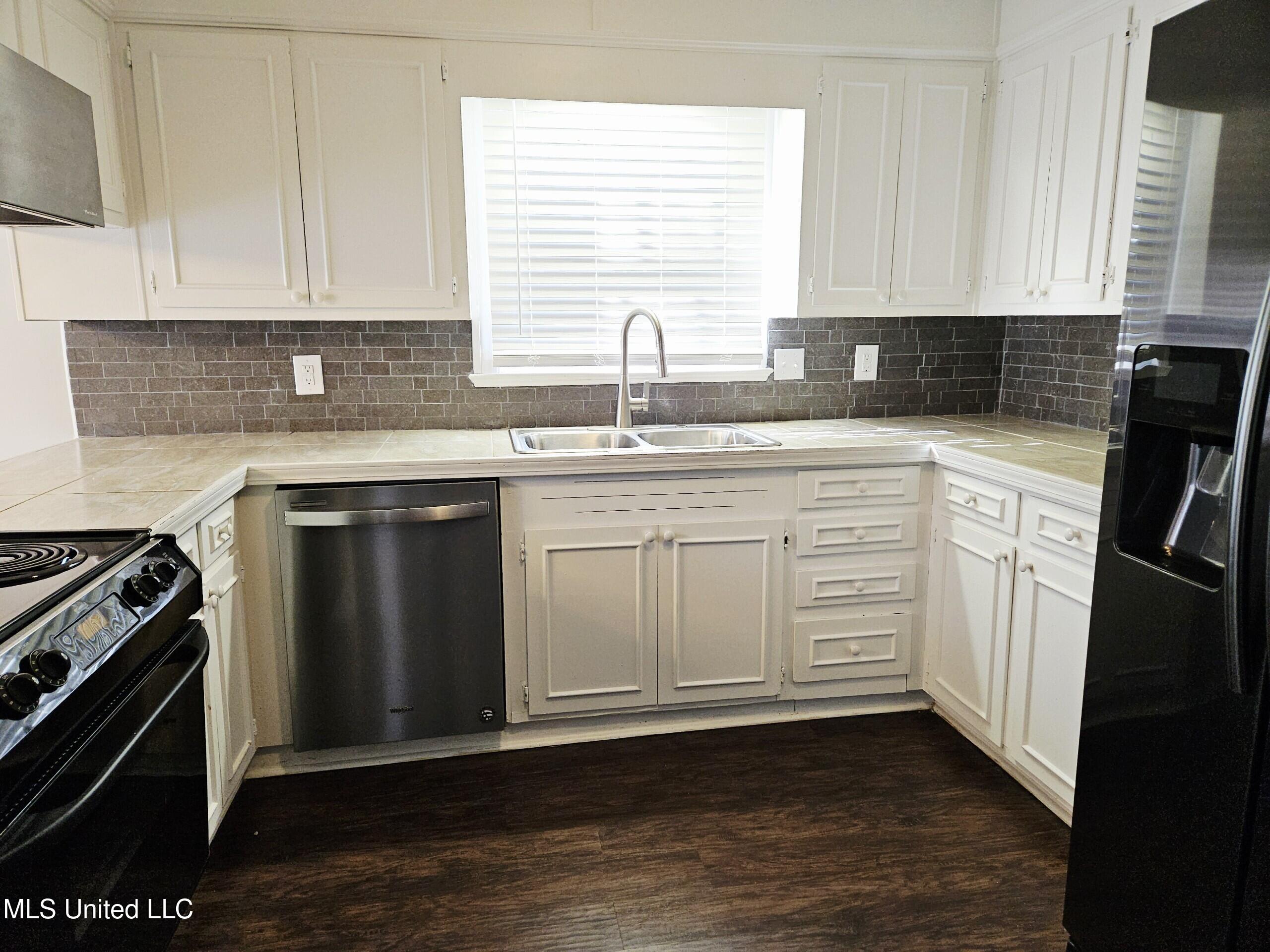 1431 Tracewood Drive Jackson, MS 39211 - Photo 10 of 25 Attachment9