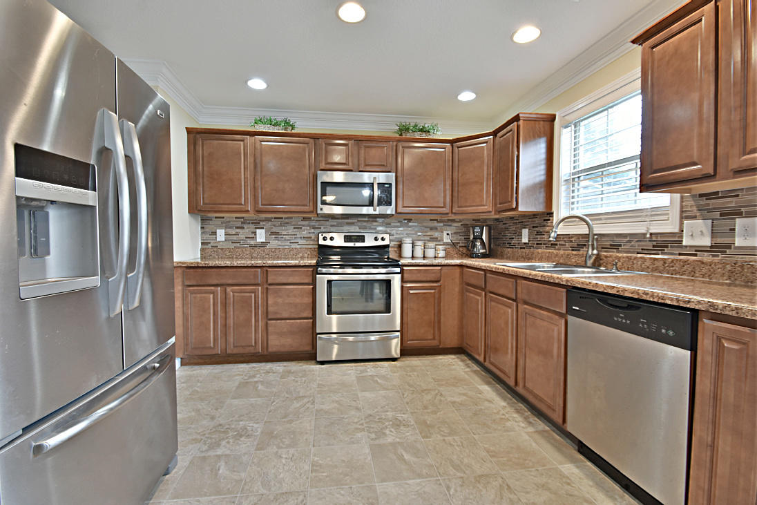 11645 Edison Road Knoxville, TN 37932 - Photo 11 of 30 Kitchen