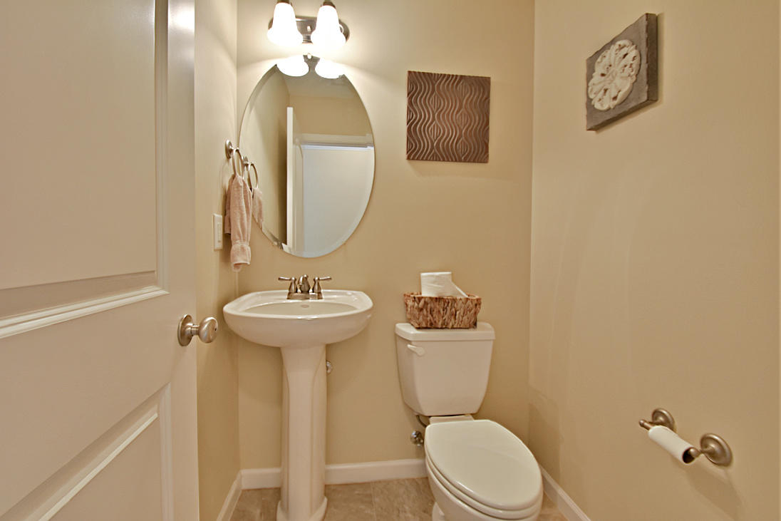 11645 Edison Road Knoxville, TN 37932 - Photo 15 of 30 Powder Room