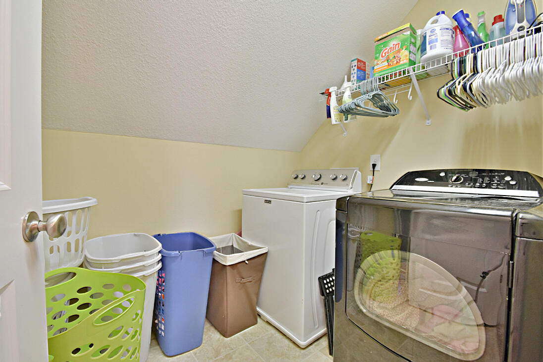 11645 Edison Road Knoxville, TN 37932 - Photo 24 of 30 Laundry Room
