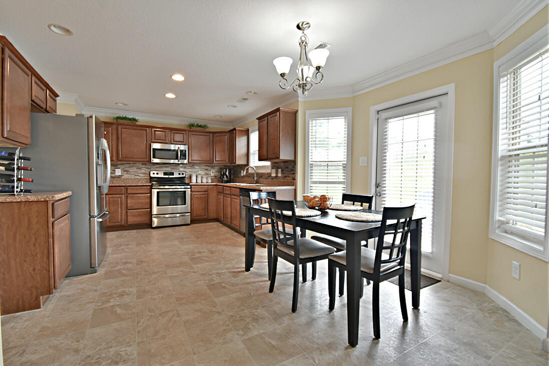 11645 Edison Road Knoxville, TN 37932 - Photo 10 of 30 Kitchen