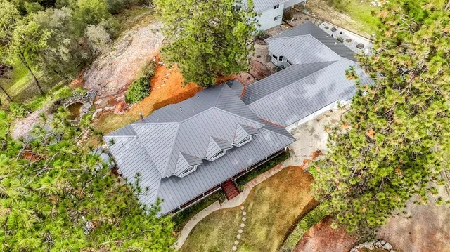 $1,050,000 | 50711 Road 426, Oakhurst, CA 93644