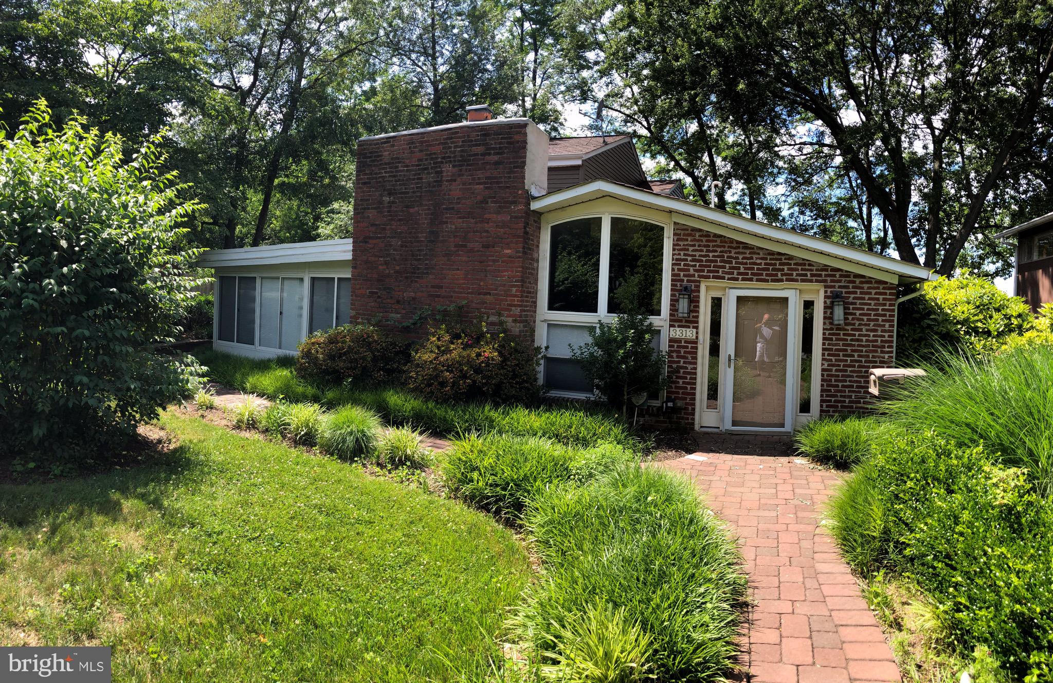 3313 Pendleton Drive Silver Spring, MD 20902 - Photo 1 of 29 Do you like Contemporary?