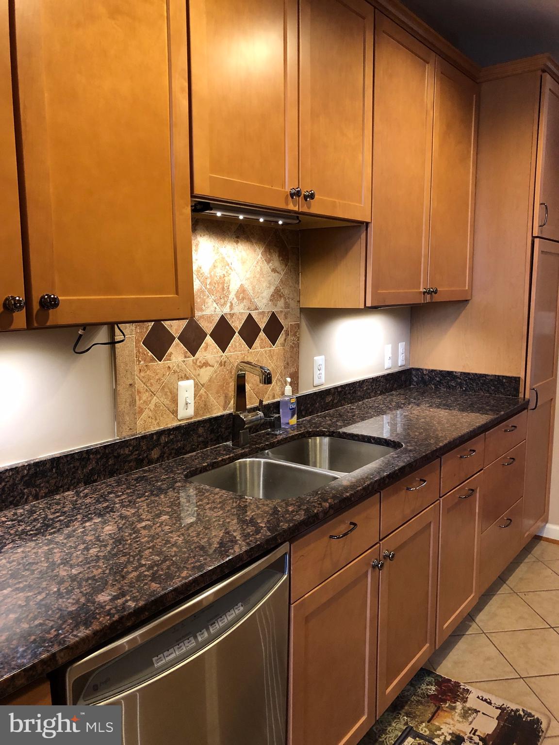3313 Pendleton Drive Silver Spring, MD 20902 - Photo 13 of 29 Under cabinet lighting