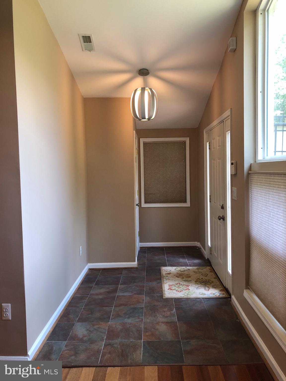 3313 Pendleton Drive Silver Spring, MD 20902 - Photo 3 of 29 Big, welcoming foyer