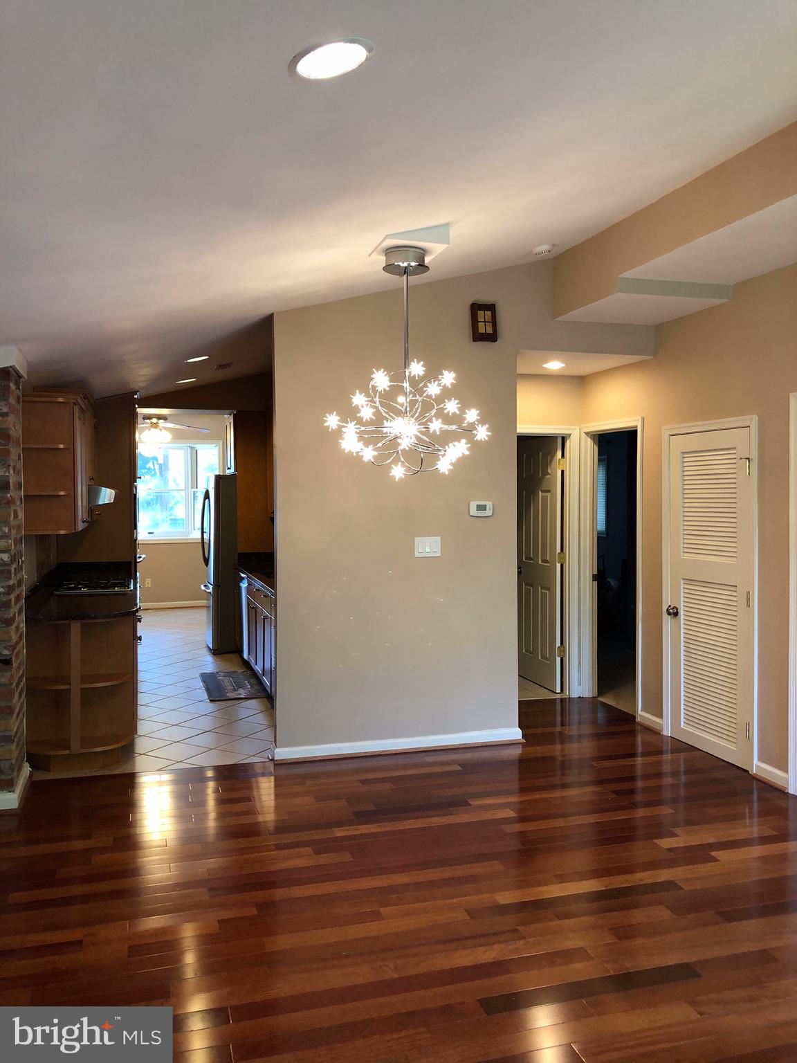 3313 Pendleton Drive Silver Spring, MD 20902 - Photo 4 of 29 Living room