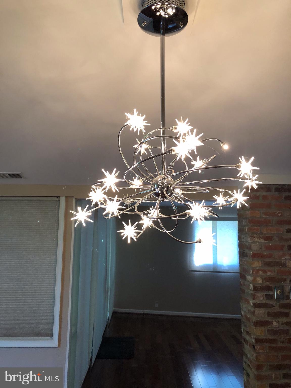 3313 Pendleton Drive Silver Spring, MD 20902 - Photo 8 of 29 Great Light!