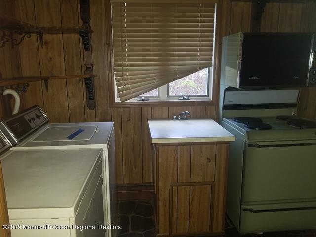 511 Albermarle Road Brick, NJ 08724 - Photo 9 of 23 351-624621 11