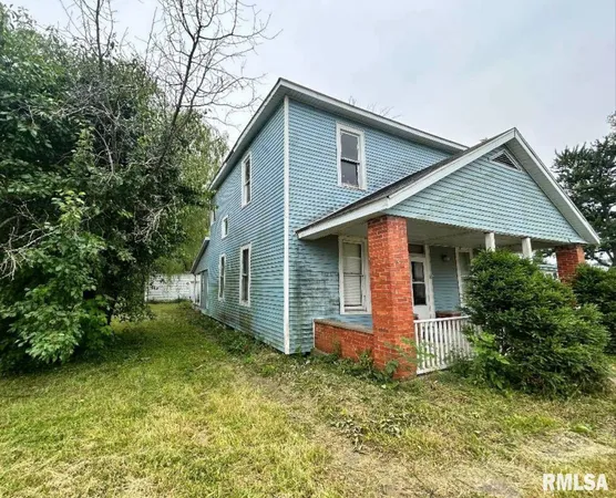 $45,000 | 115 West Street, Xenia, IL 62899