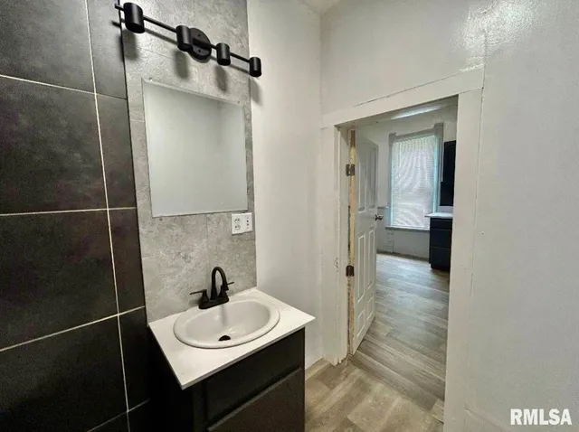 $55,000 | 115 West Street, Xenia, IL 62899