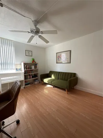 $2,999 | 820 Northwest 87th Avenue, Unit 114, Miami, FL 33172