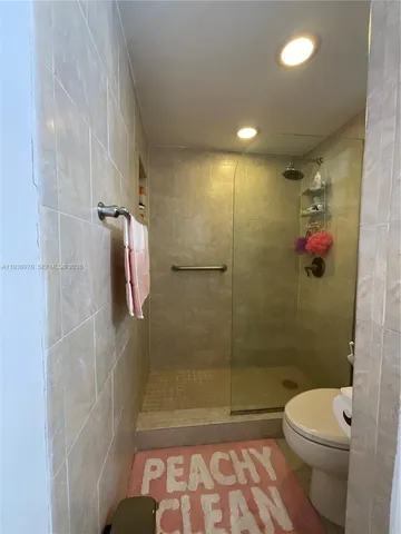 $2,999 | 820 Northwest 87th Avenue, Unit 114, Miami, FL 33172