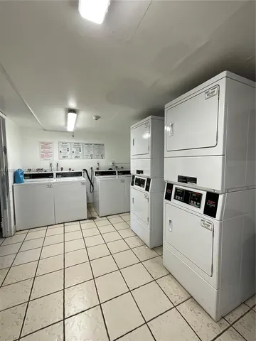 $2,999 | 820 Northwest 87th Avenue, Unit 114, Miami, FL 33172