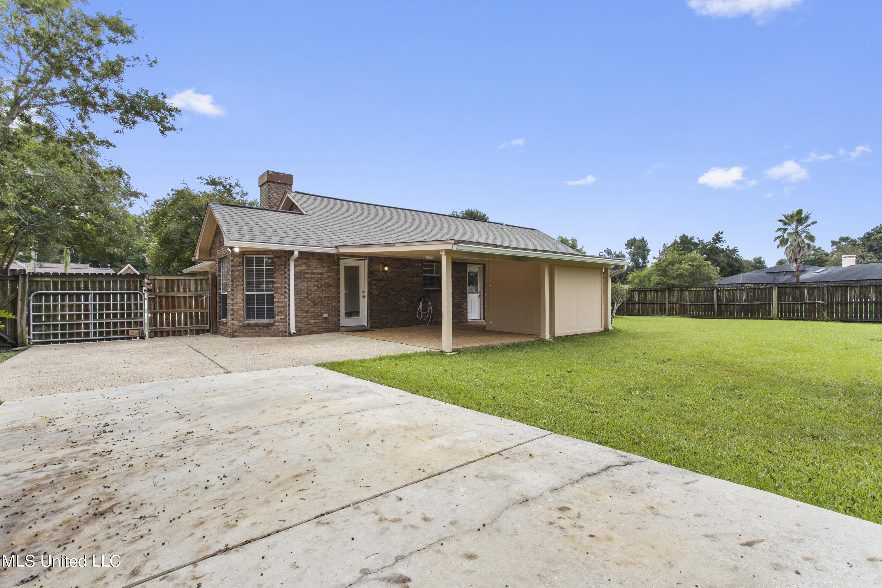 6809 Riviera Drive Biloxi, MS 39532 - Photo 24 of 30 028