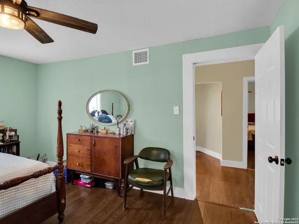 $1,600 | 713 Aransas Avenue, San Antonio, TX 78210