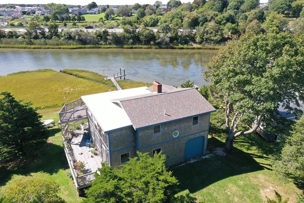 59 East Shore Road Westport Point, MA 02791 - Photo 3 of 33 Gallery Image 3
