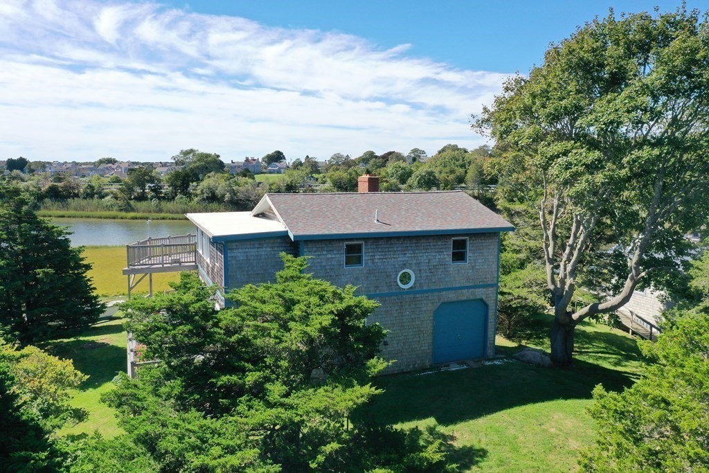 59 East Shore Road Westport Point, MA 02791 - Photo 5 of 33 Gallery Image 5