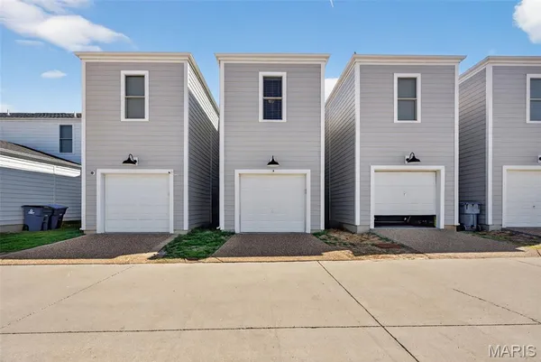 $309,900 | 5115 Barter Street, St. Charles, MO 63301