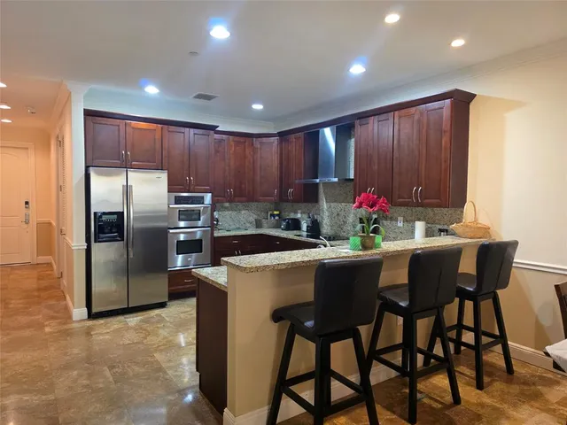 $332,500 | 2351 Lakeview Drive, Unit 208, Sebring, FL 33870