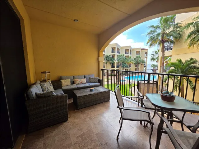 $332,500 | 2351 Lakeview Drive, Unit 208, Sebring, FL 33870