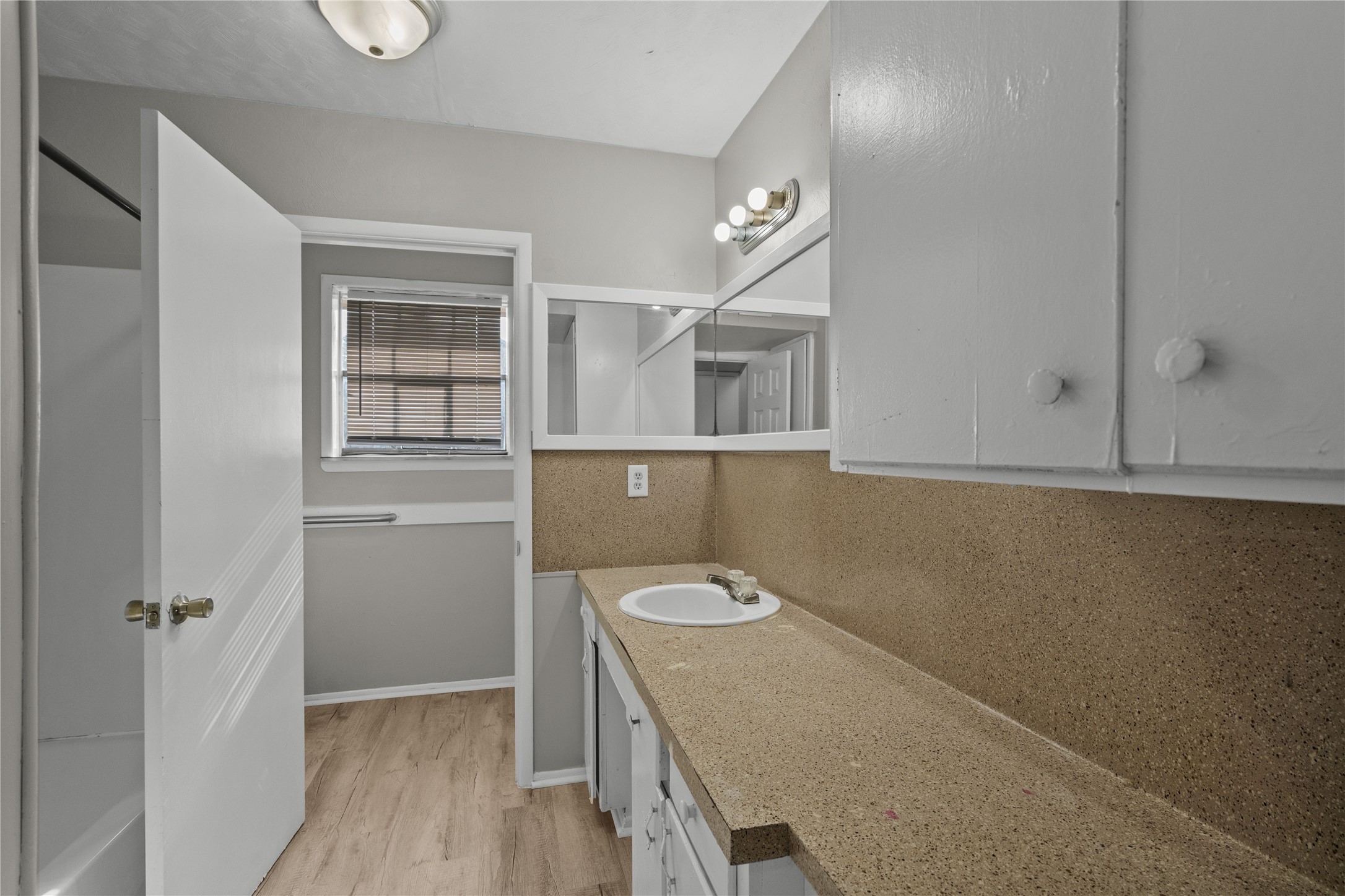 2729 Main Street, Unit 3 La Marque, TX 77568 - Photo 11 of 15