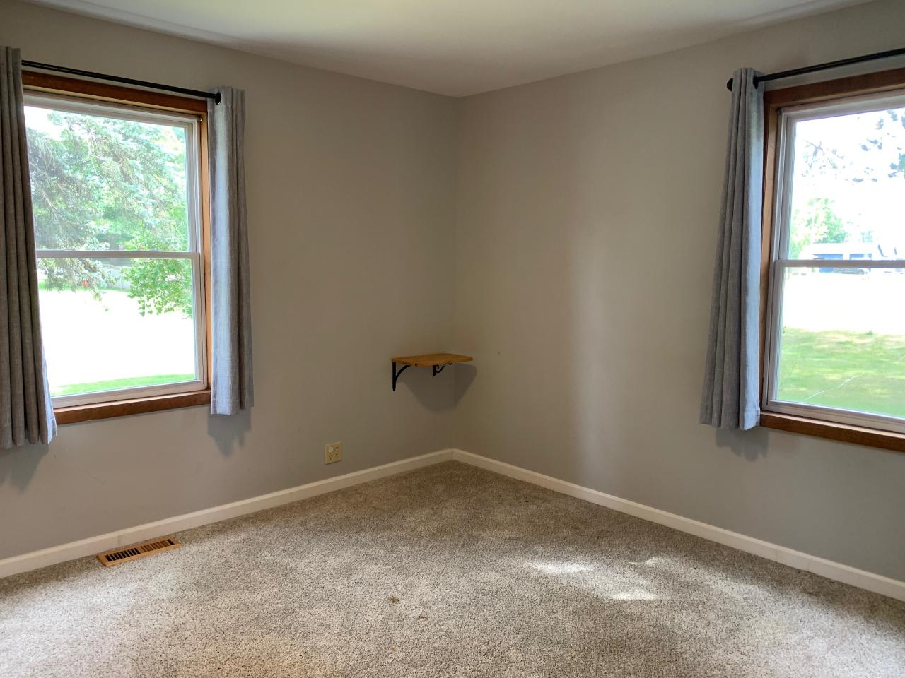 322 North First Street Eagle River, WI 54521 - Photo 9 of 19 Gallery Image 9