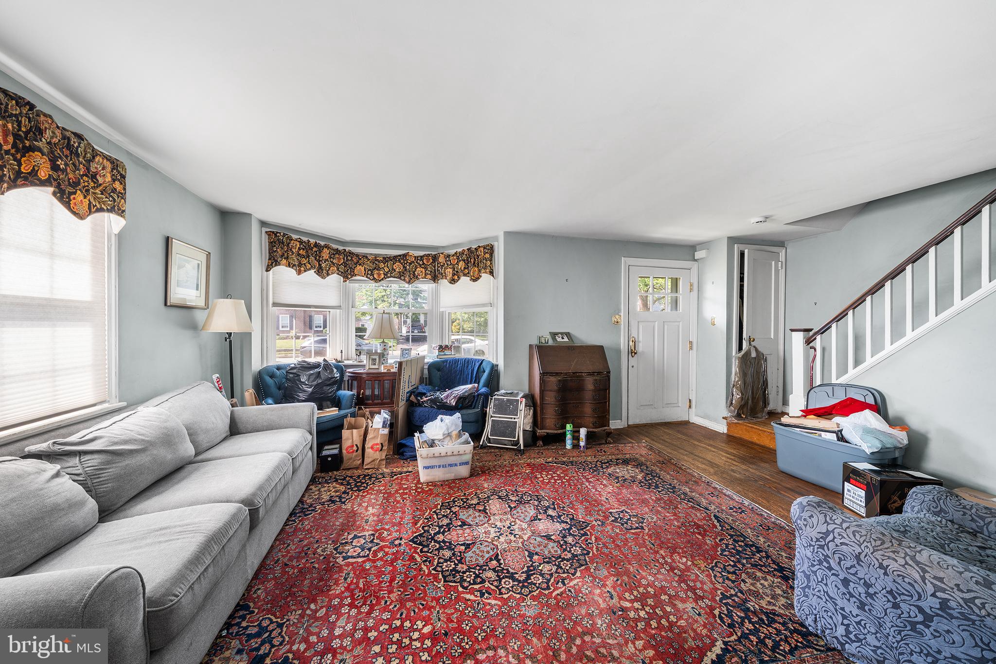 516 Cumberland Road Havertown, PA 19083 - Photo 8 of 18 Living Room