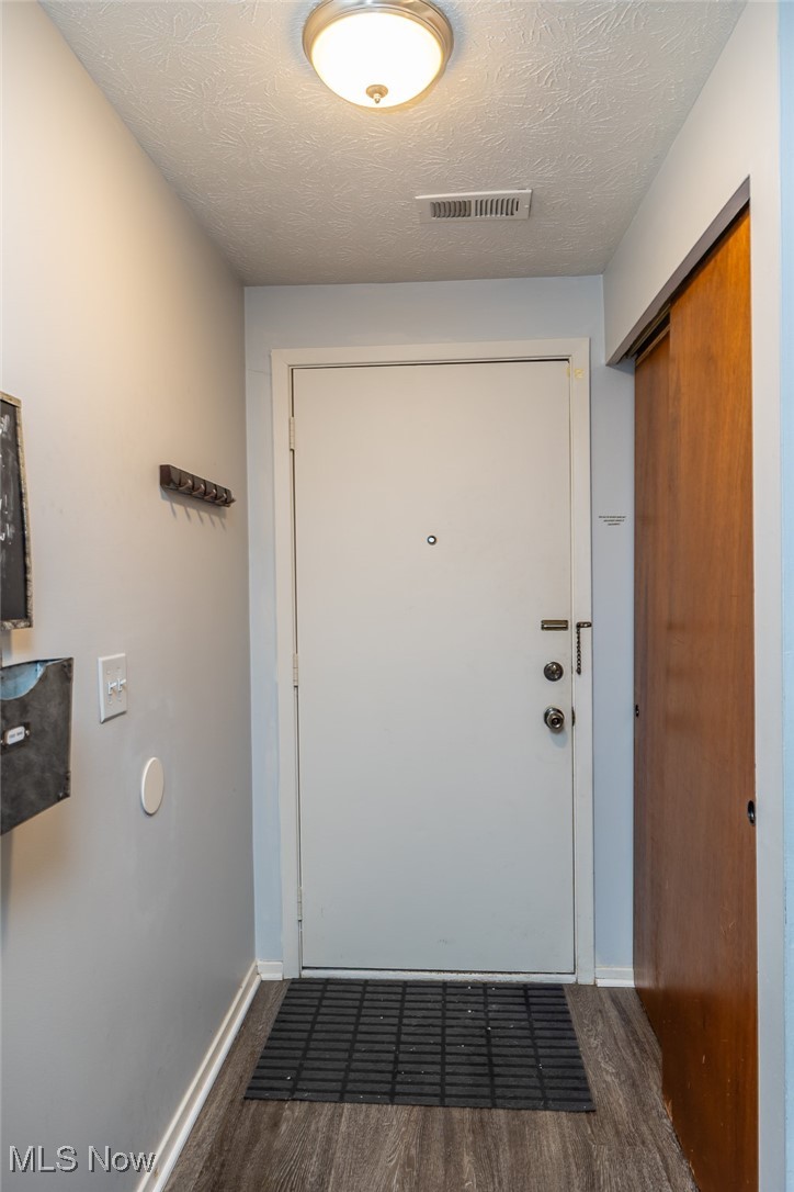 8941 West Ridge Road, Unit B Elyria, OH 44035 - Photo 3 of 20 Gallery Image 3