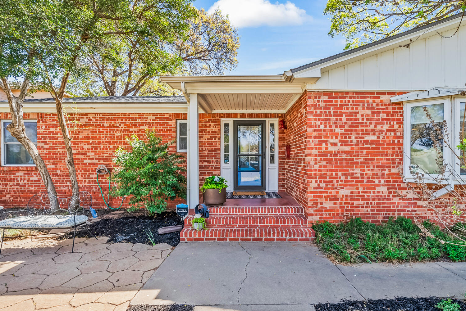 3303 24th Street Lubbock, TX 79410 - Photo 3 of 32 3303 24th St-34