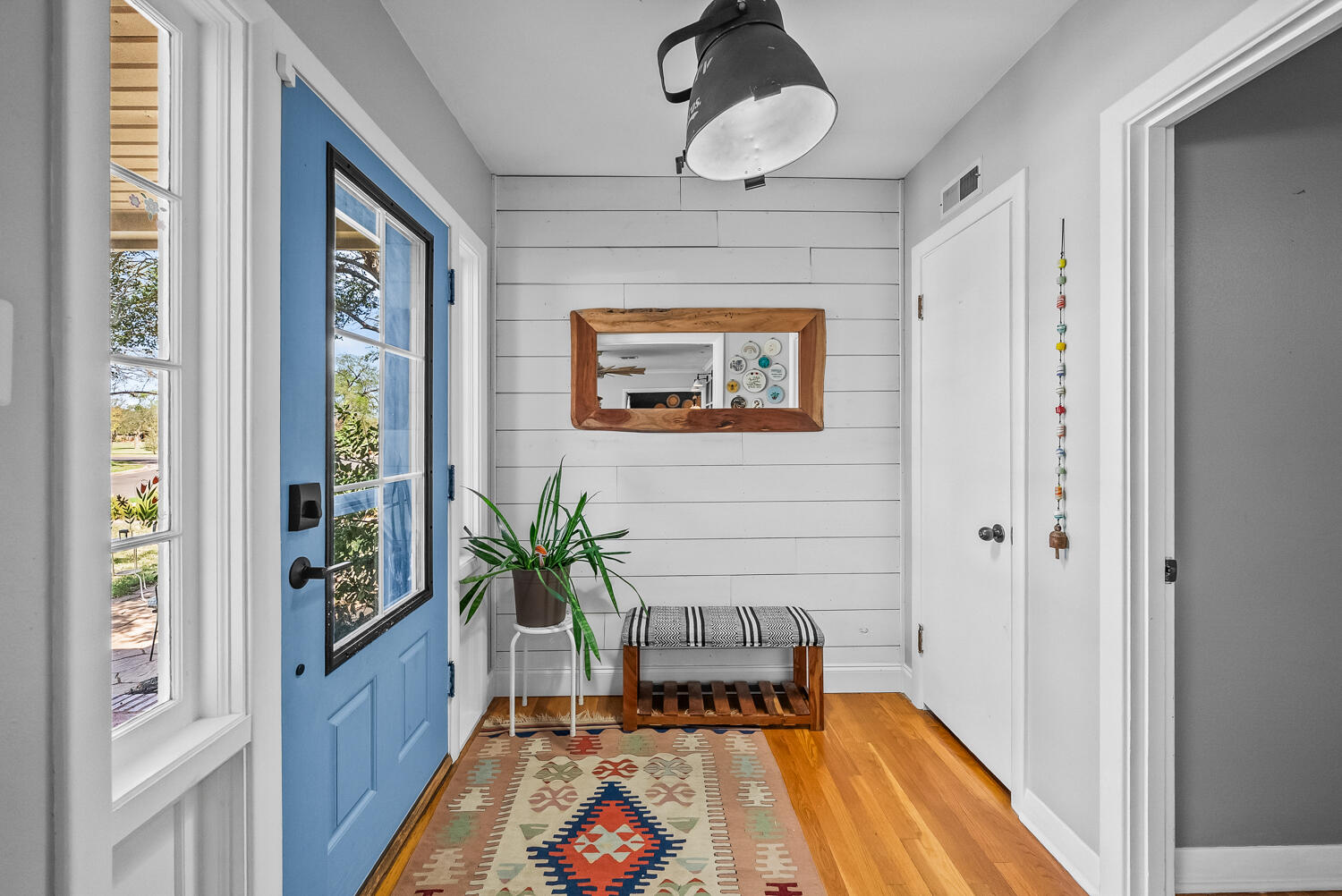 3303 24th Street Lubbock, TX 79410 - Photo 4 of 32 3303 24th St-23