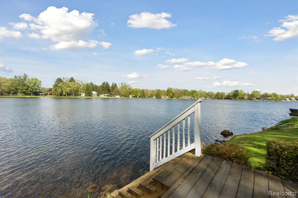 6260 Bullard Road Fenton, MI 48430 - Photo 43 of 59